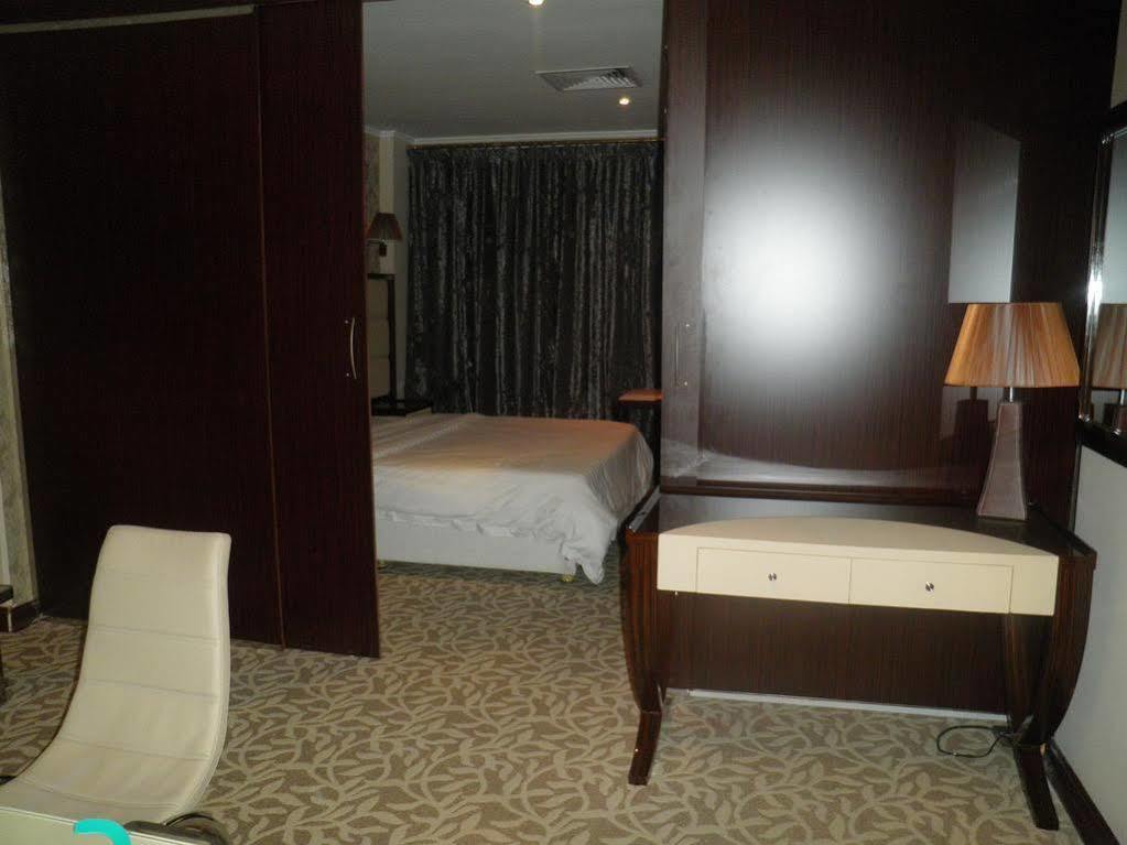 فندق إمبريال سويتس 3*