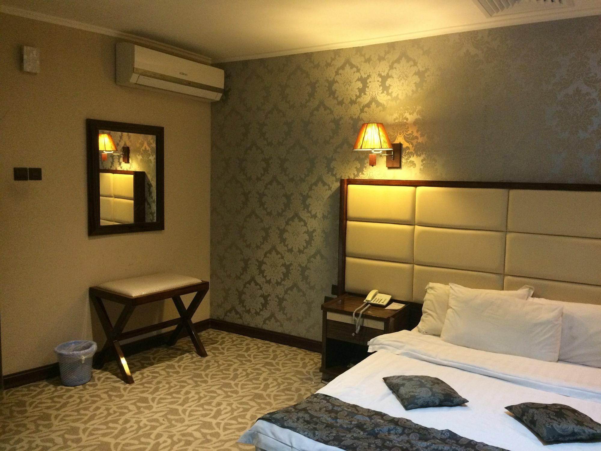 فندق إمبريال سويتس 3*